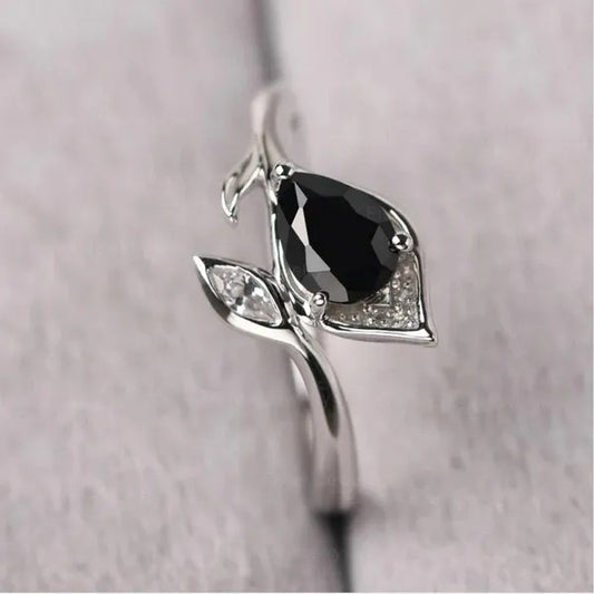 Simple Green Black Zircon With Diamond Leaves Personalized Engagement Ring