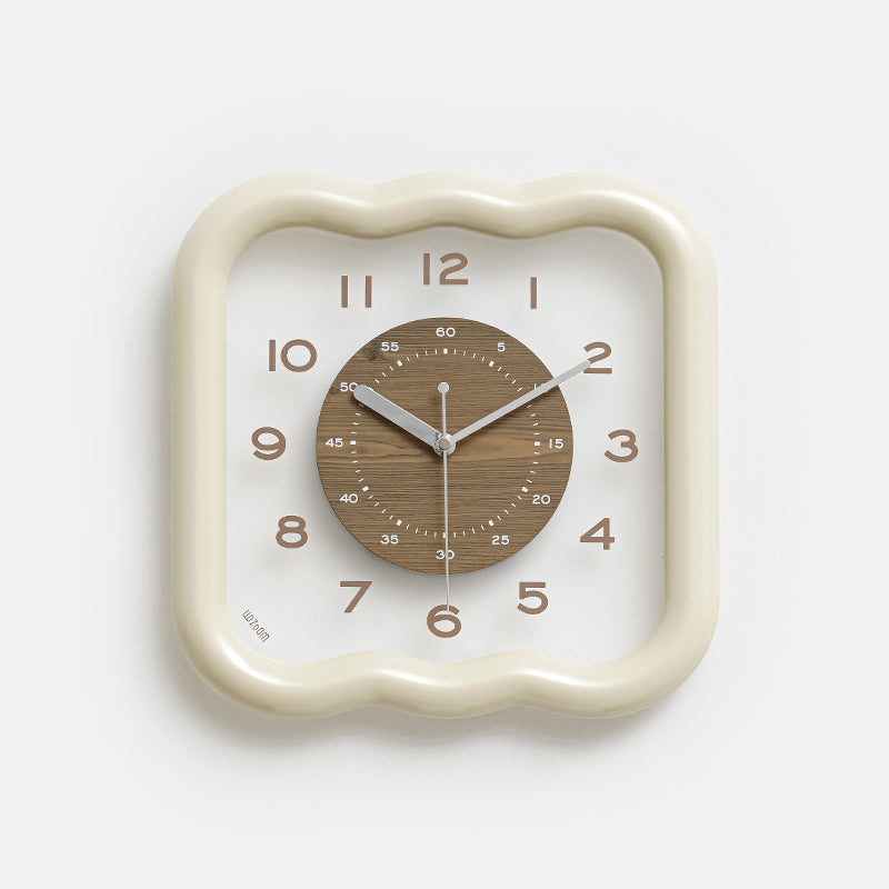 Punch-free Retro Cream Style Simple Wall Clock