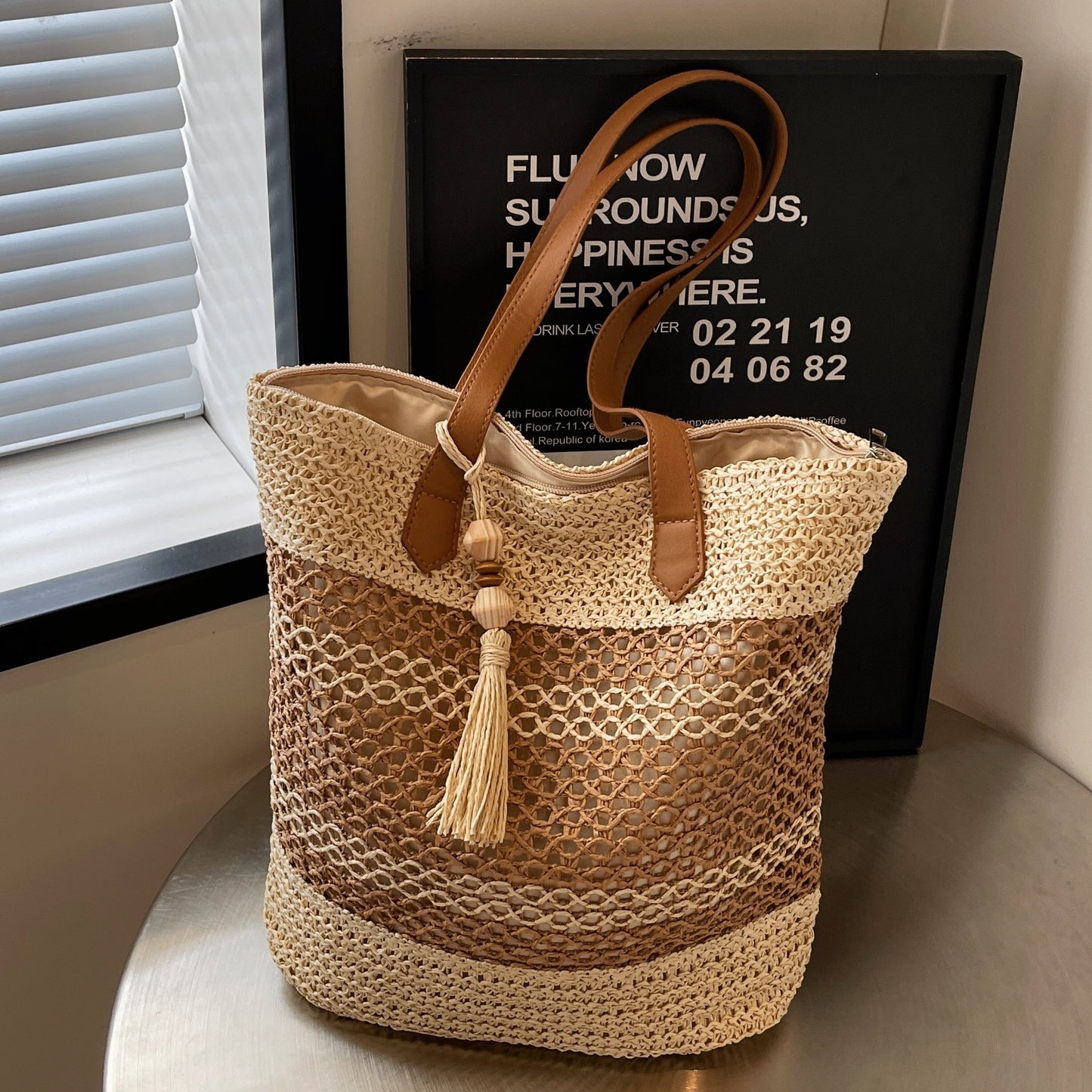 Summer straw shoulder bags