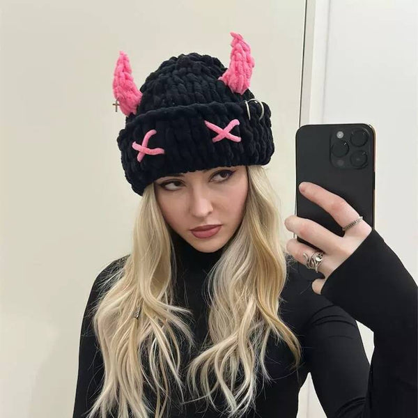 horns hat
