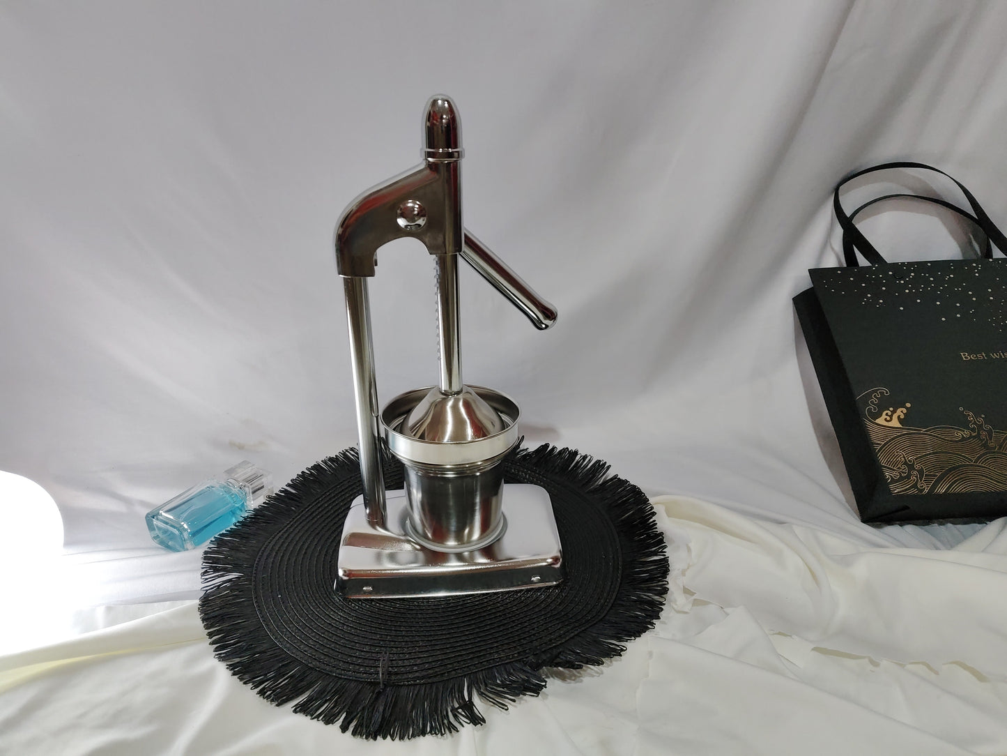 Stainless steel domestic and commercial Juicer