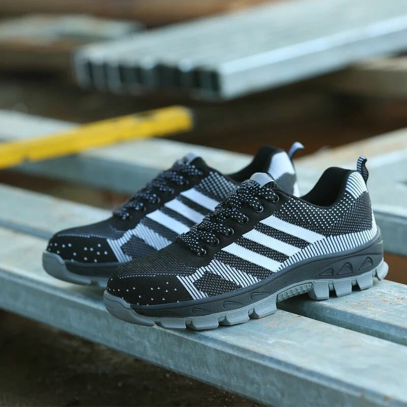 Non-slip wear-resistant work shoes