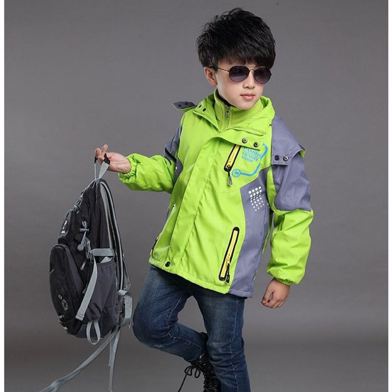 Chaqueta para niños de tres años 