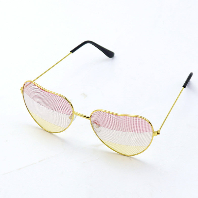 New Retro Love Ocean Film Sunglasses Fashion Trend