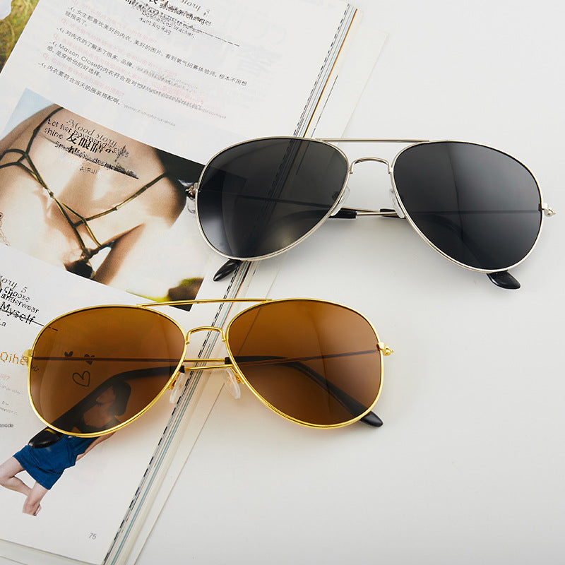Color Film Large Frame Toad Sunglasses