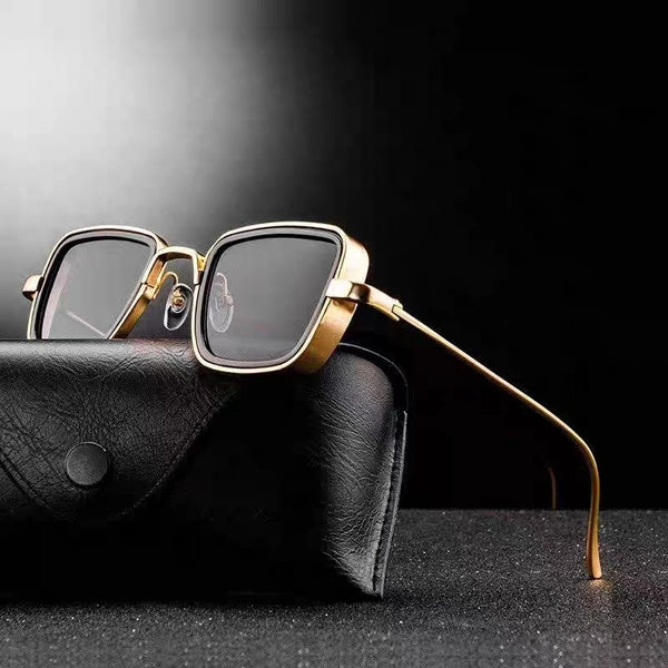 Sunglasses with square lenses