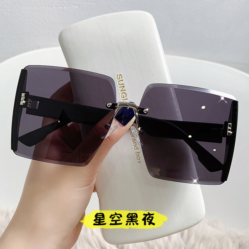 New High-end Sunglasses  Driving Dedicated Big Face Slimming