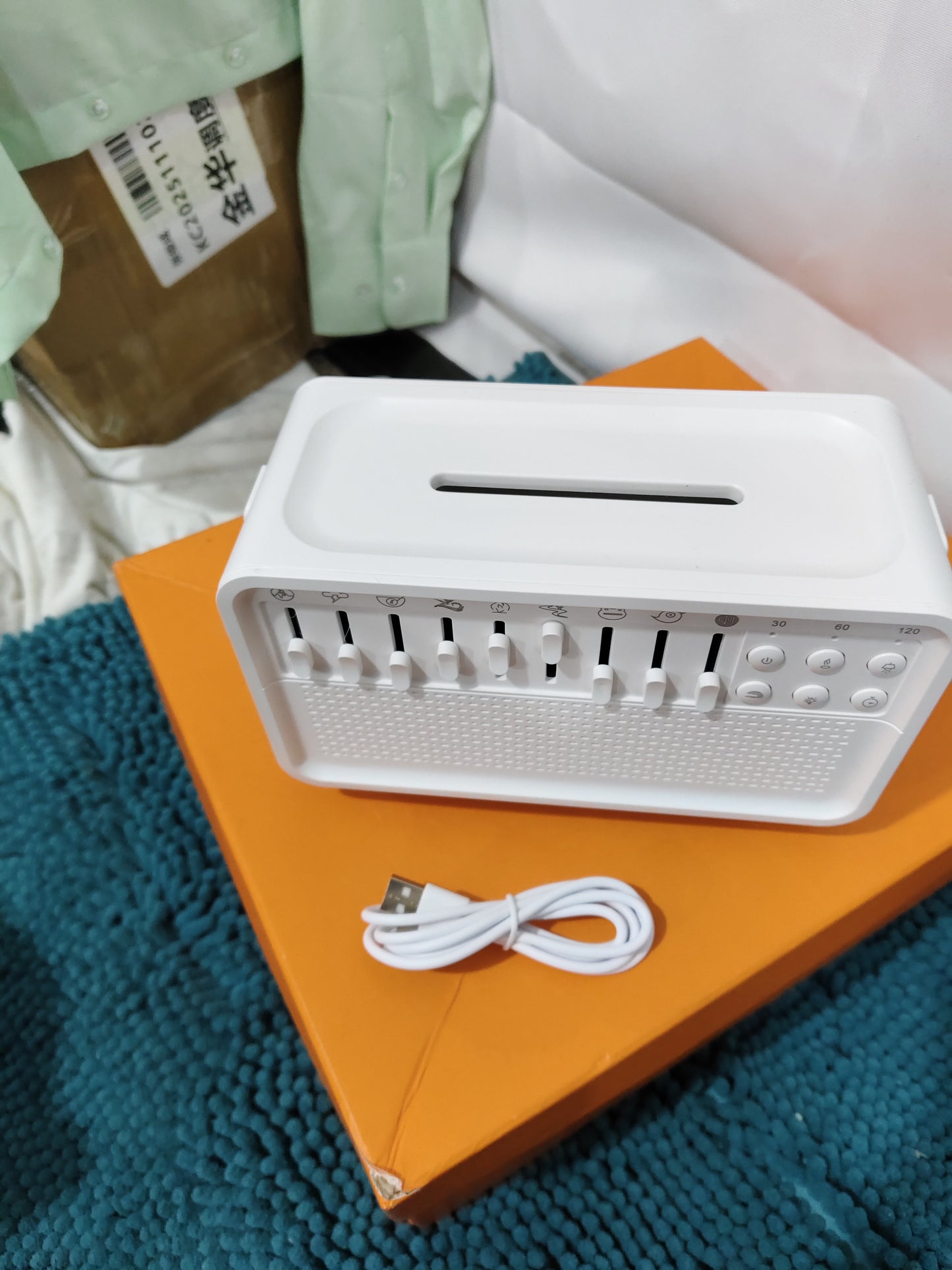 3 In 1 Bluetooth Speaker White Noise Sleep Night Light Humidifier All-in-one Machine Free Combination Of 8 Group Nature Sound