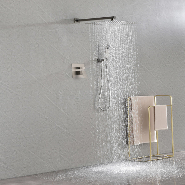 Wall-mounted Showerhead